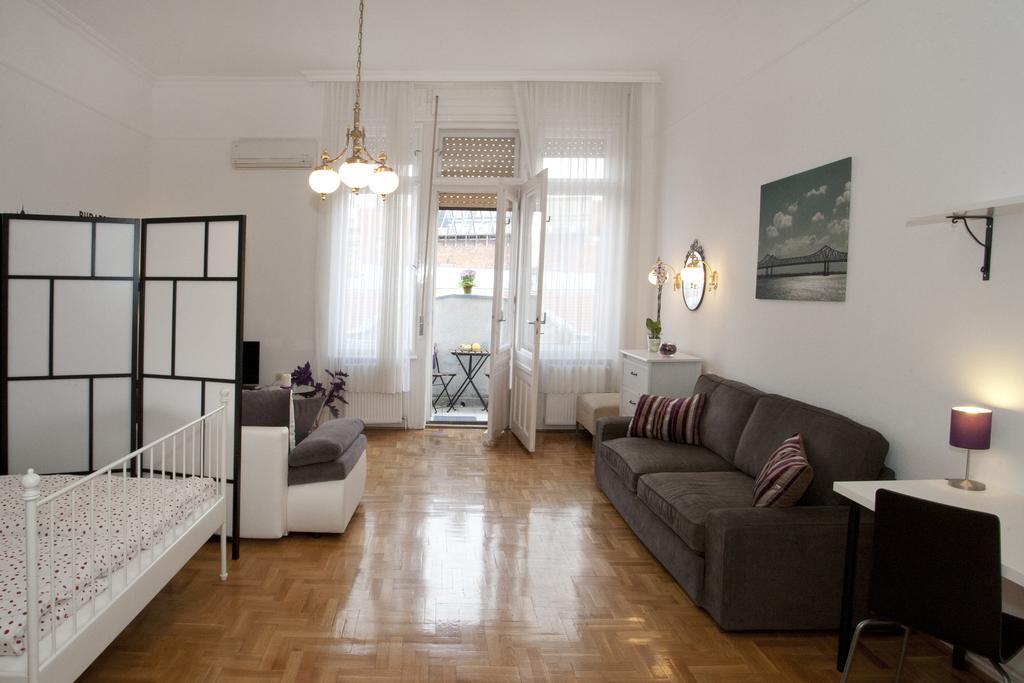 Alice Apartment Budapeste Quarto foto