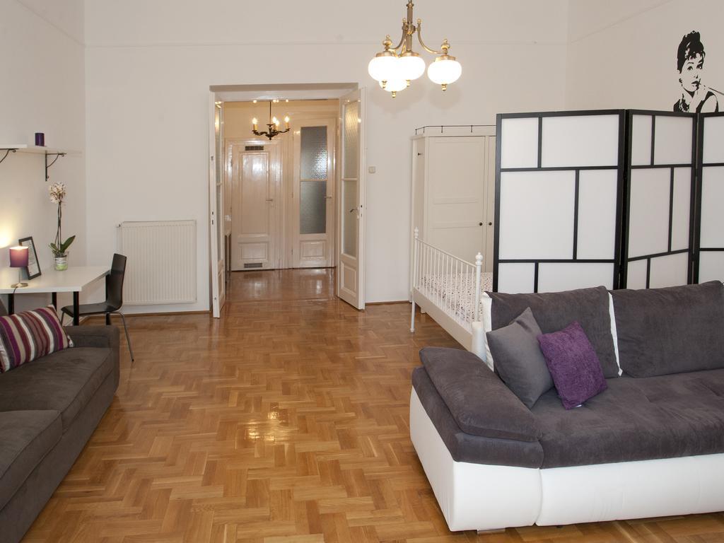 Alice Apartment Budapeste Quarto foto
